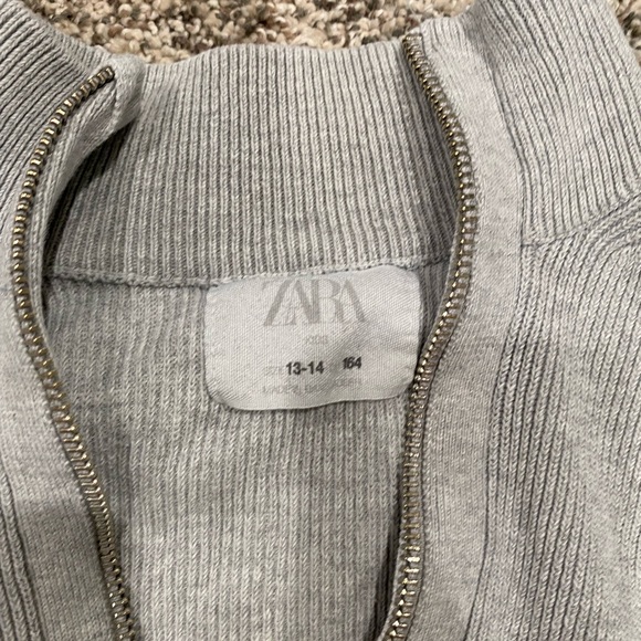 Zara Grey Zip Up - Picture 2 of 4